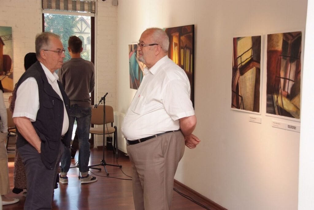 Czink Ibolya Beatrix kiállítása: „Pihenőpályán” kiállítás 2014. 06. 21.